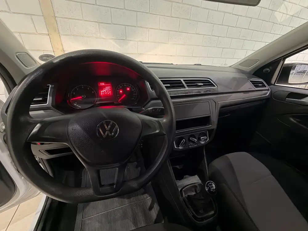 Painel e volante da Volkswagen Saveiro